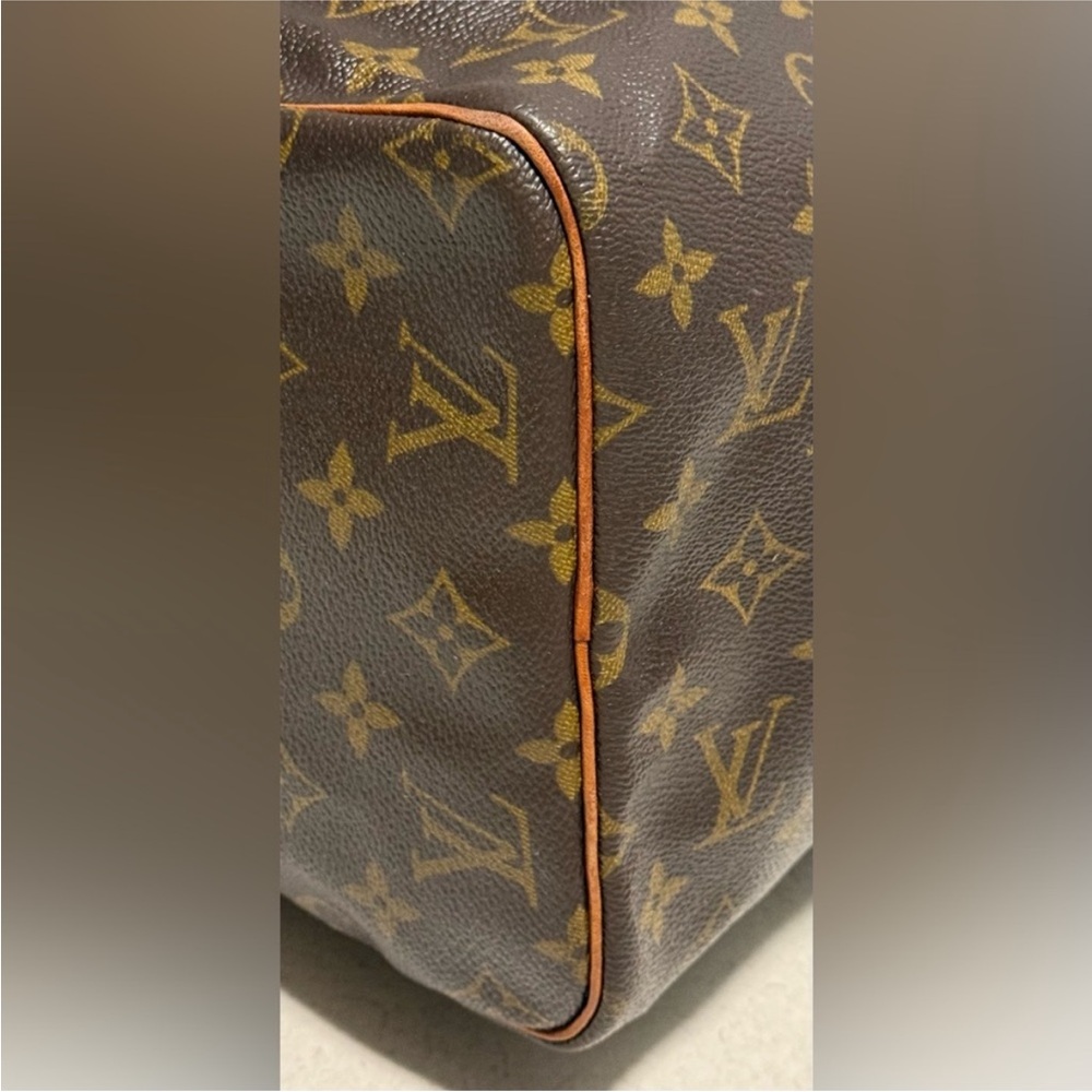 Louis Vuitton Monogram Toiletry Bag - Tan and Brown - Picture 11 of 12
